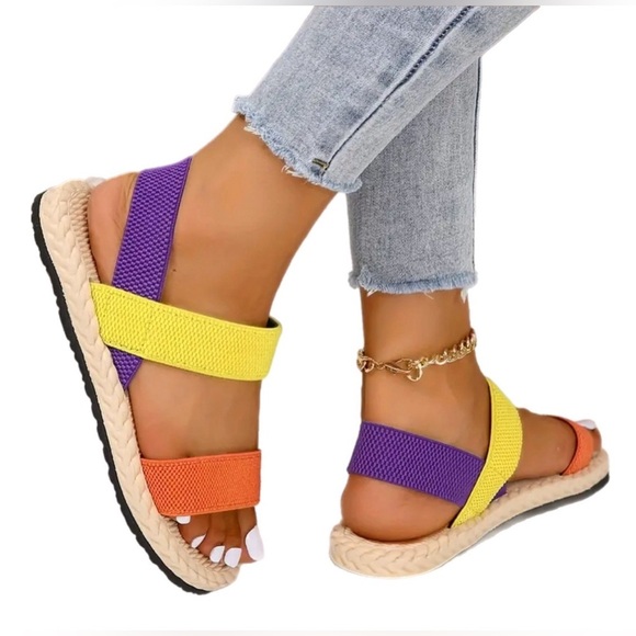 Color block slip-on sandals - Picture 6 of 13